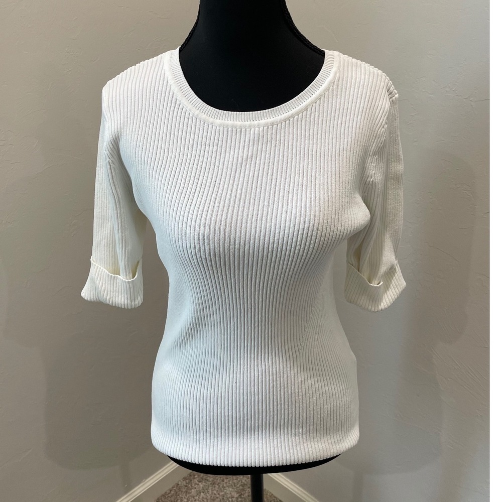 White House Black Market Ribbed Knit Top White Elbow Sleeve Crew Neck Medium